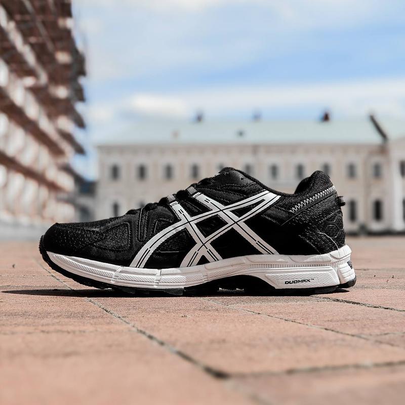 Мужские кроссовки асикс гель канаха 8 чёрно-белые / asics gel-kahana 8 ...