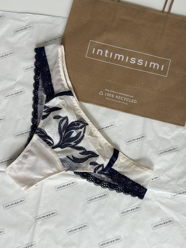 Intimissimi price on sale