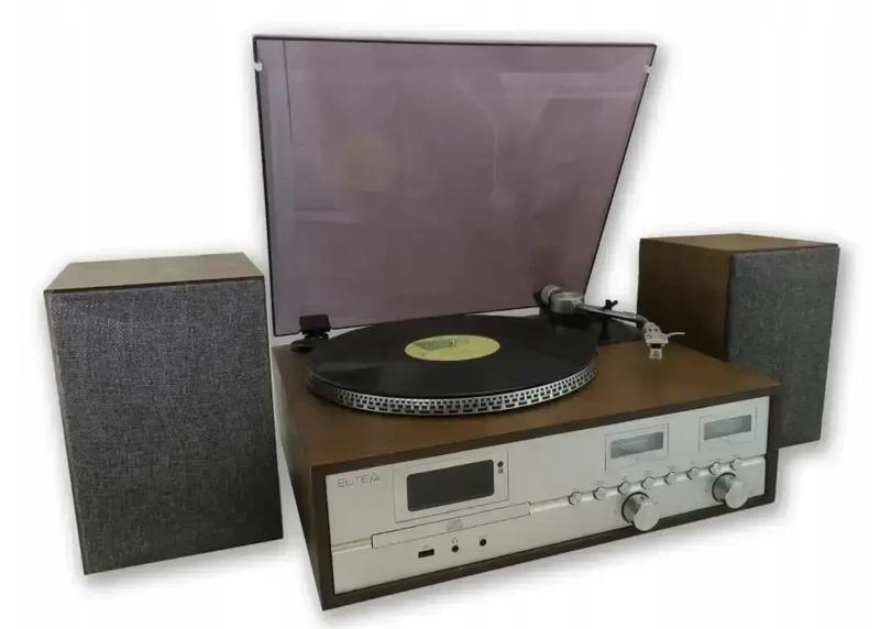 Виниловый проигрыватель в деревянном корпусе в ретро стиле soundmaster ...