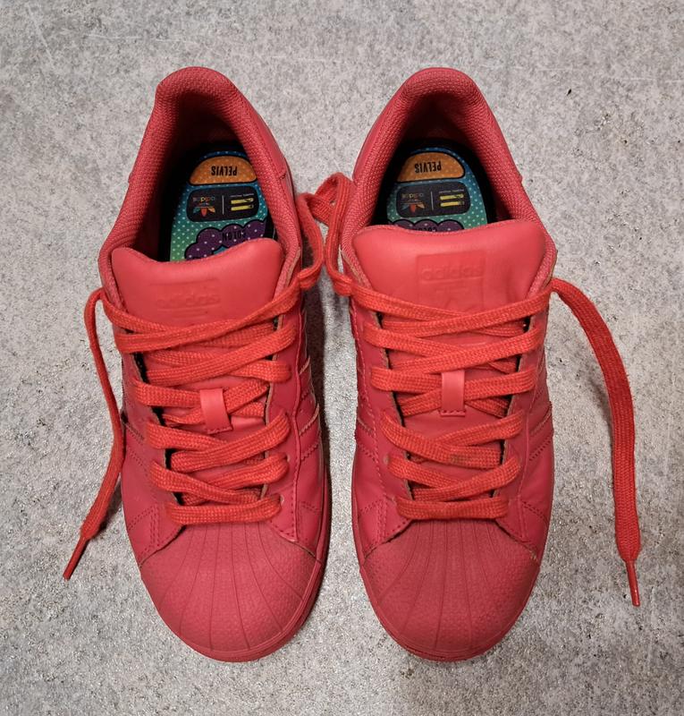 adidas superstar pharrell equality red unisex .38 Adidas 900