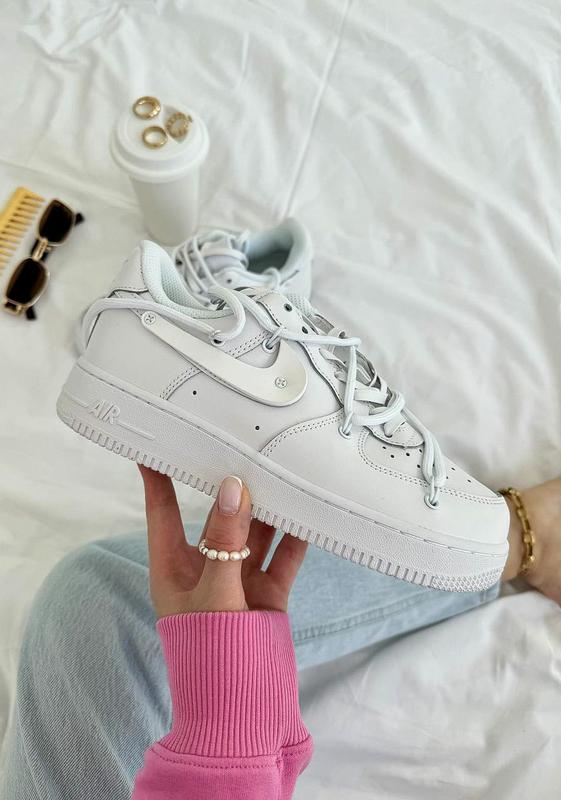 Nike af1 white womens hotsell