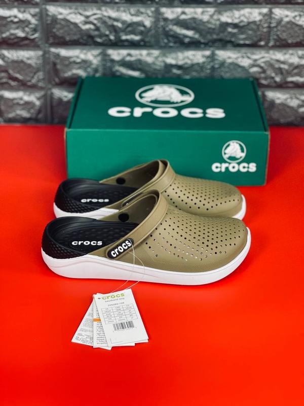 crocs literide 699 product eng 1022458 Flap Crocs FL Truck Band Clog