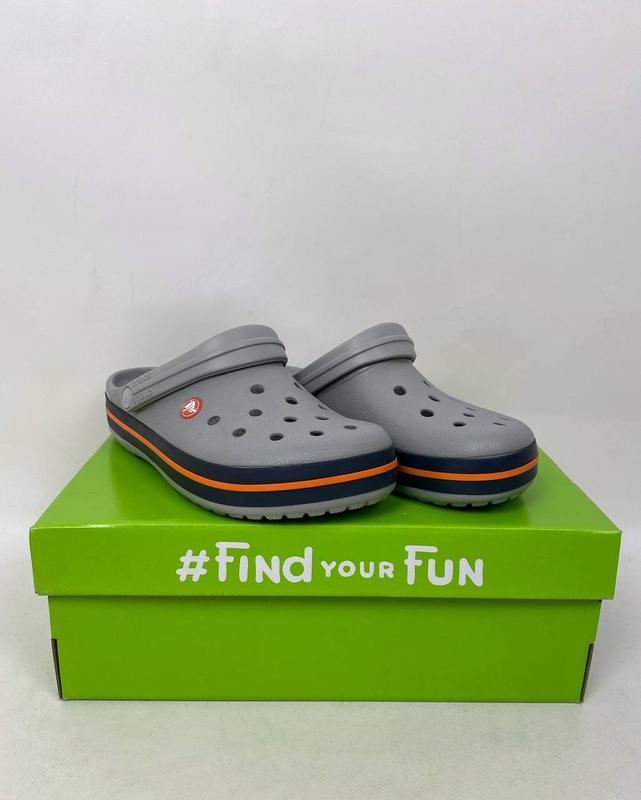 Crocs light grey navy discount