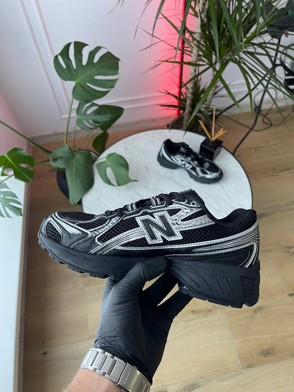 Мужские кроссовки new balance 740 black silver — цена 3000 грн в