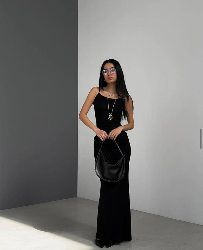 Обтягивающее maxi платье💙💛 — цена 460 грн в каталоге Длинные платья ...