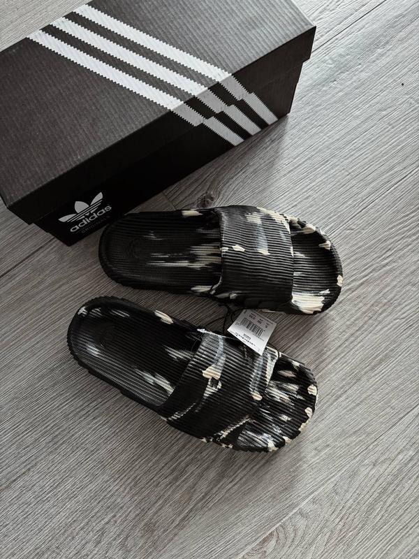 Adidas black and white slides hotsell
