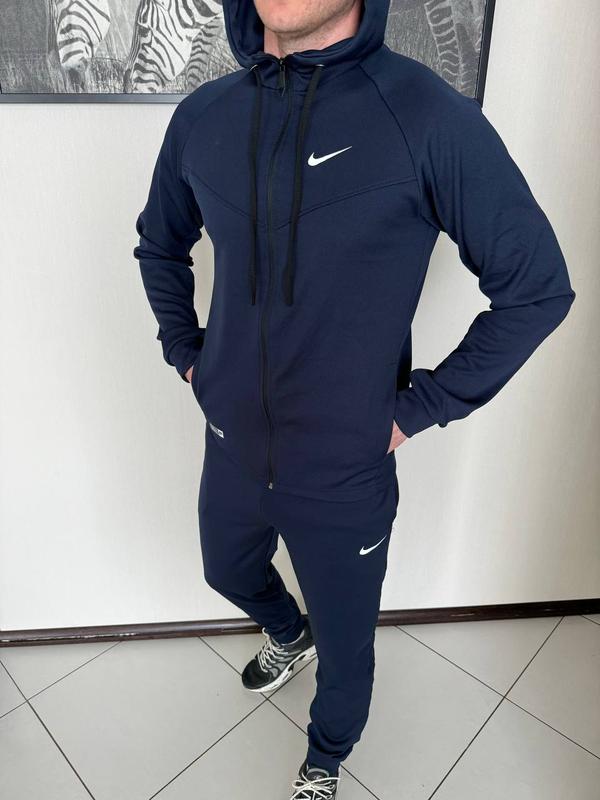 Мужской весенний спортивный костюм в стиле nike dri-fit найк темно ...