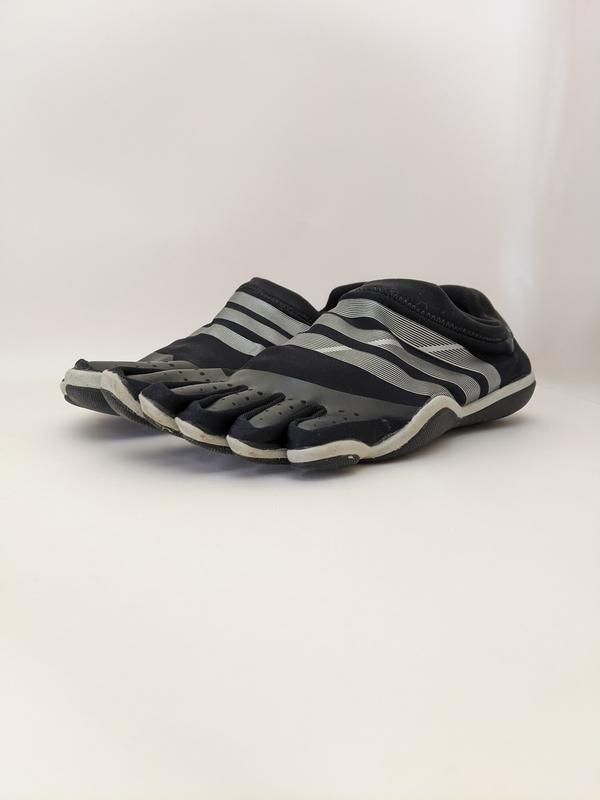 Adidas adipure toe shoes hotsell