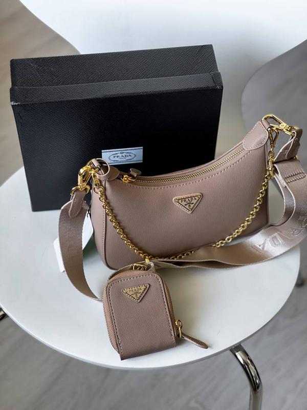 Prada bag 3070 prada beatle boots gloss 168765891