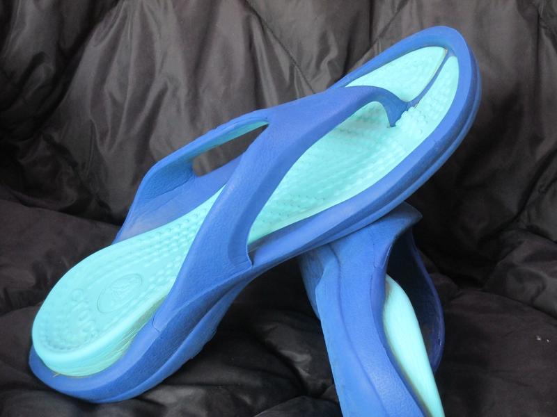 Crocs womens 7 2025