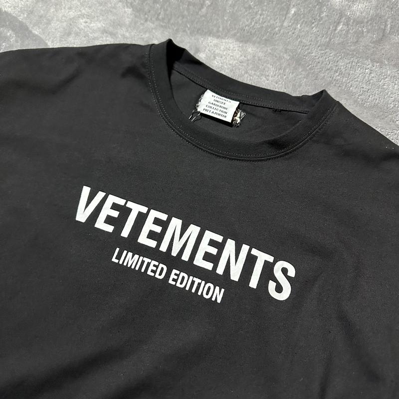Футболка vetements limited edition — цена 1699 грн в каталоге