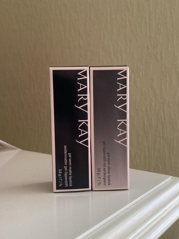 Гелевая помада mary kay мери кей — цена 350 грн в каталоге Помада для ...