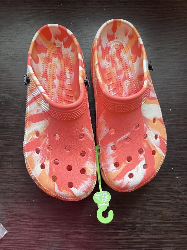 39 300 169347984 crocs m6w8 38 craziest shoes london fashion week charlotte olympia crocs christopher kane