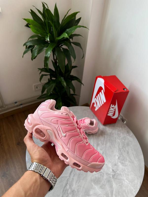 aya26 Жіночі кросівки nike air max plus city special atlanta — ціна 2800