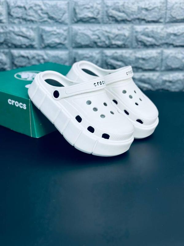 Boy crocs discount