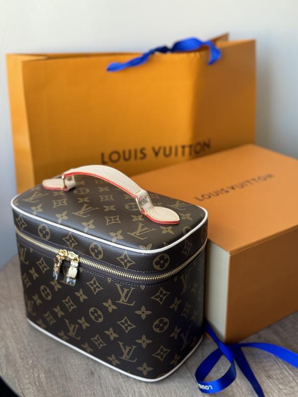 171355357 louis vuitton 2013 pre owned odeon pm crossbody bag item 5300