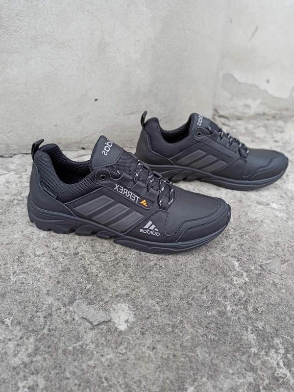 Entwickelt in Kollaboration mit dem adidas Skate Team 171639228 adidas terrex black