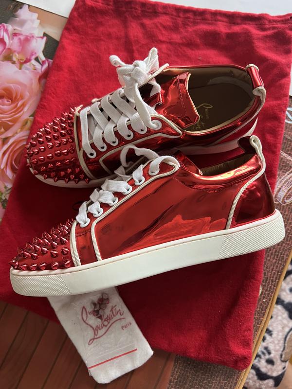 Christian louboutin красівки із шипами лакові червоні — купить в