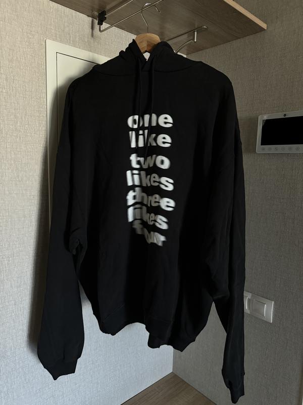 balenciaga one like two likes three likes four 12999 171863672