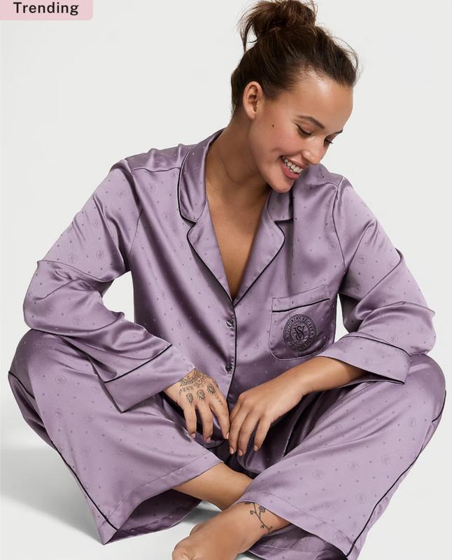 Pyjama victoria secret satin hotsell