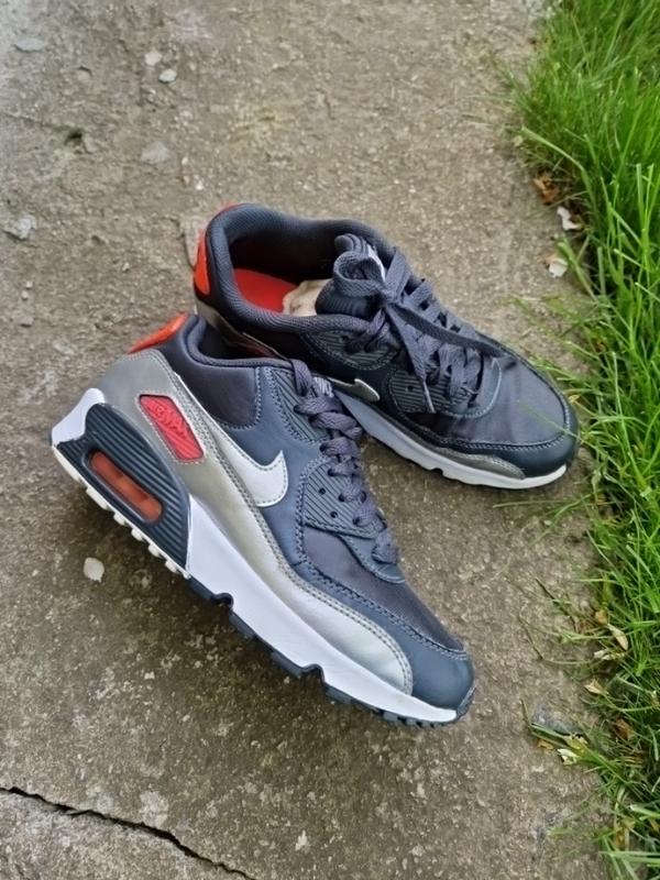 Nike full hotsell