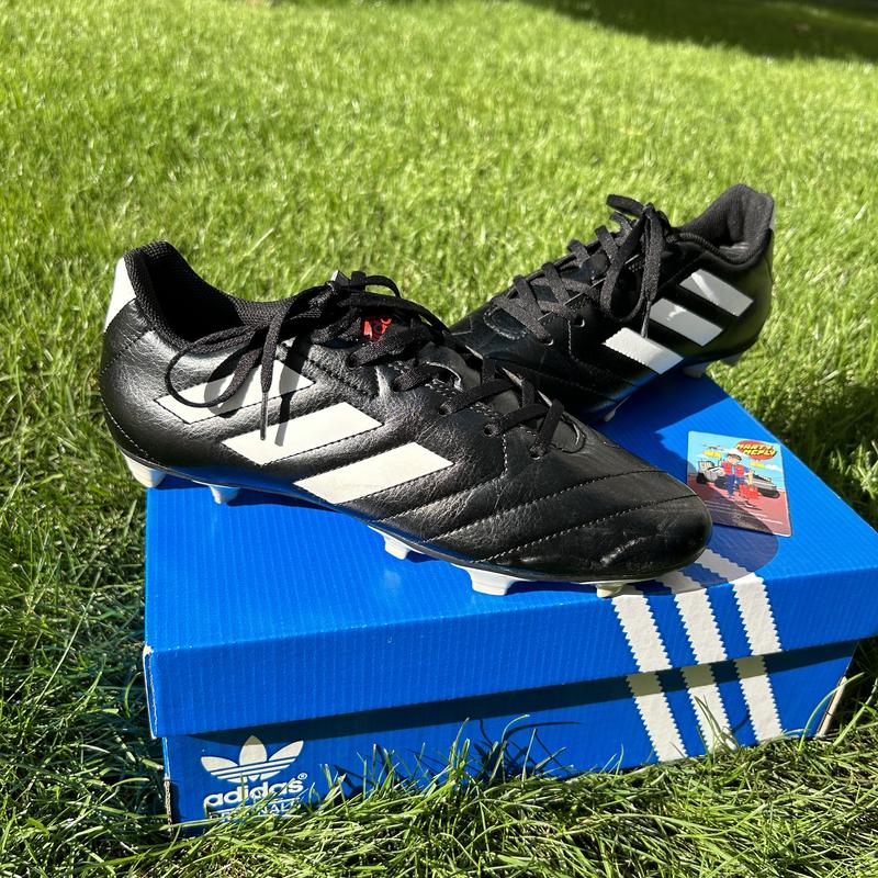 173824859 adidas goletto copa predator 1250 x Arsenal x adidas Ultra Boost 21
