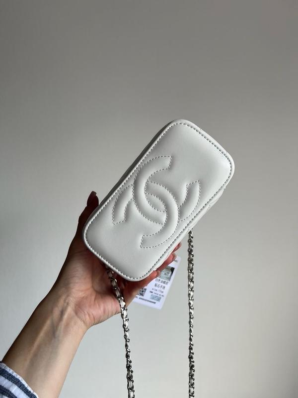 Сумка в стиле chanel classic white lambskin pearl crush vanity bag