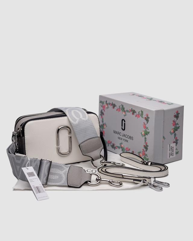 The Marc Jacobs The Sweet Spot leather purse Rot marc jacobs the snapshot metallic white 2699 174117119