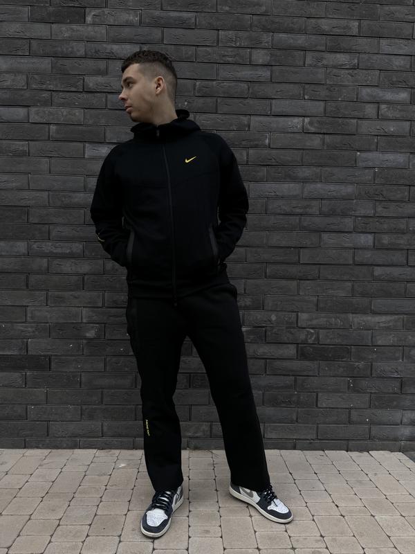 Nike nocta tech fleece — цена 2890 грн в каталоге Спортивные