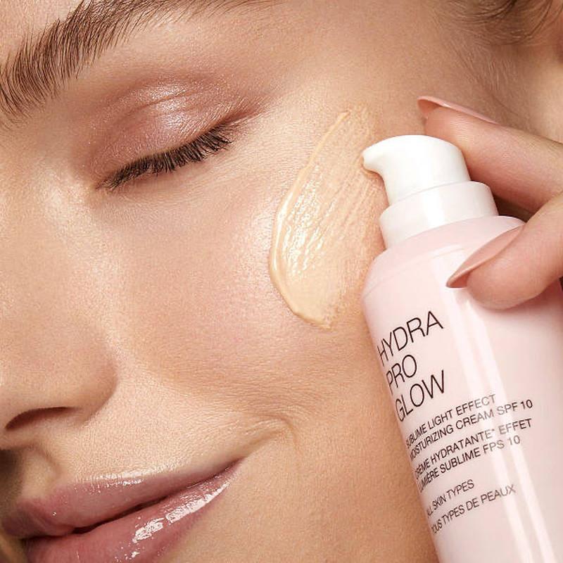 База под макияж кико milano 3d hydra pro glow сияющая 50 мл — цена 900 ...