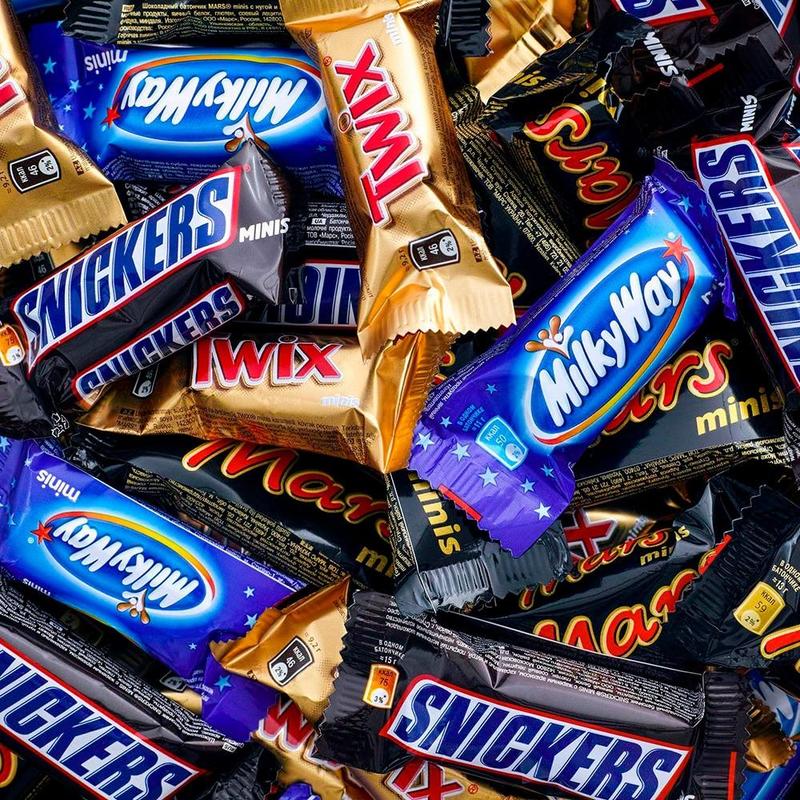 Батончики мини шоколадные конфеты mars, snickers, twix, milky way ...
