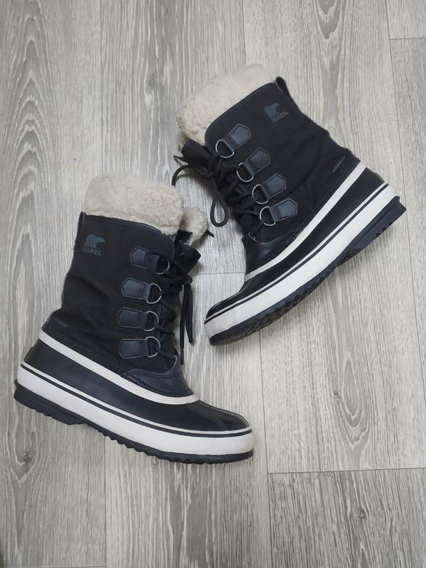 Sorel white hot sale