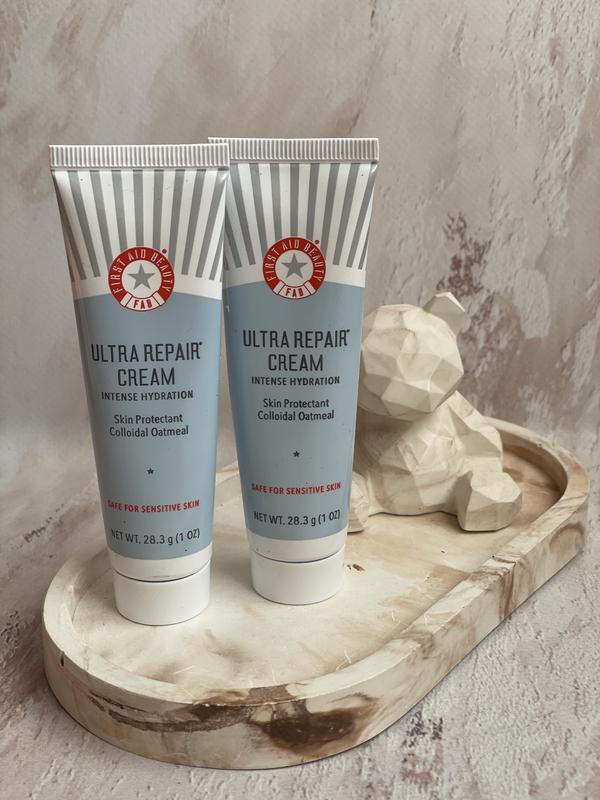 first aid beauty ultra repair cream intense hydration