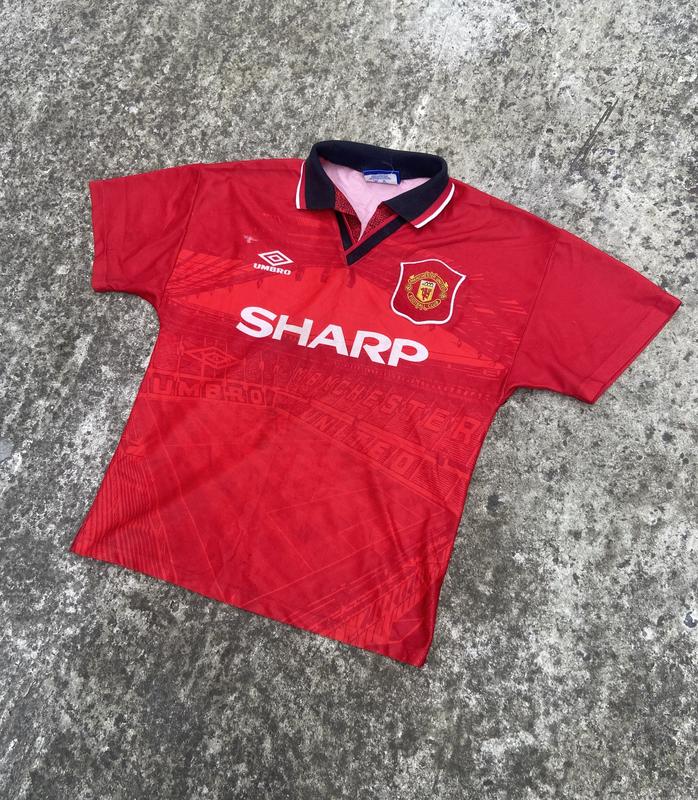 Manchester United UMBRO SHARP KANYE WEST（Винтажная футболка