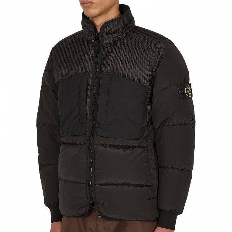 Пуховик stone island nylon metal tyvek shield — цена 3200 грн в