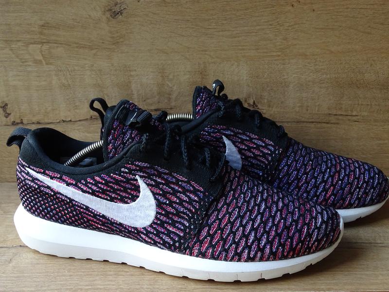 nike flyknit roshe run Nike 1250