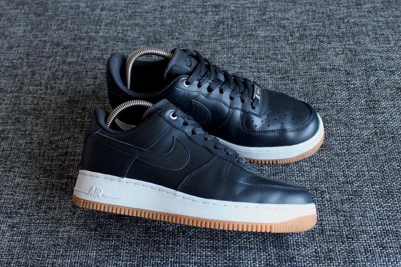 Nike air force 1 07 low premium hotsell