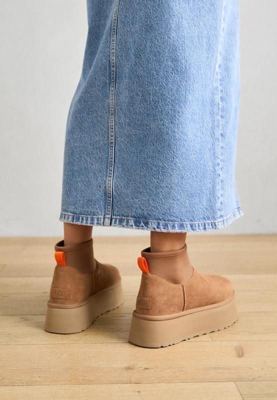 Угги ugg classic mini dipper — цена 3999 грн в каталоге Угги