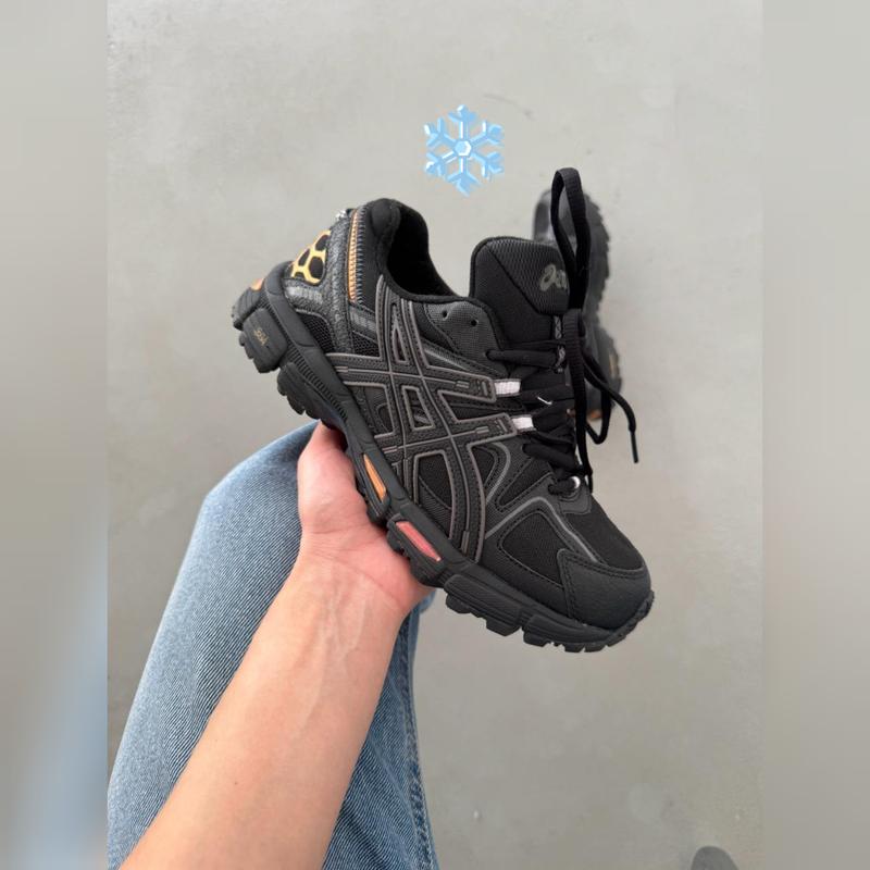 Кроссовки зимние мех asics gel-kahana 8 black/chameleon fur — цена 3000 ...