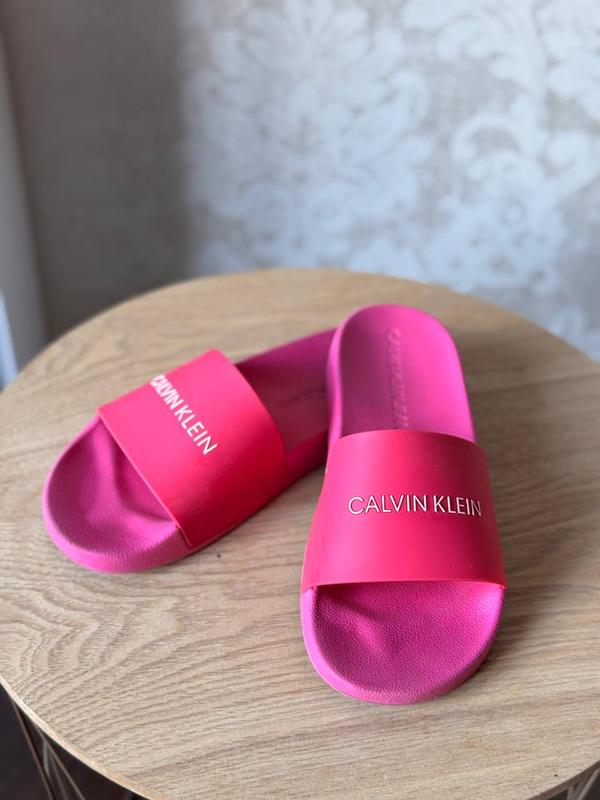 Шлепанцы от calvin klein — цена 450 грн в каталоге Шлепанцы Купить ...