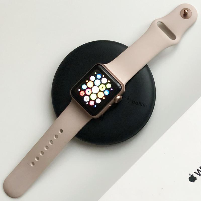 belkin travel stand apple watch 650 180486757