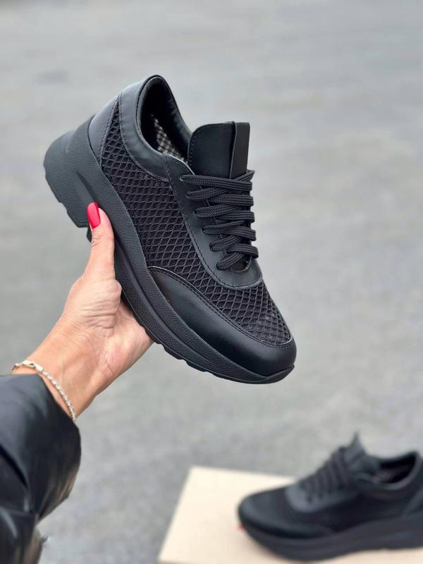 Nmd r1 glitch pack hotsell