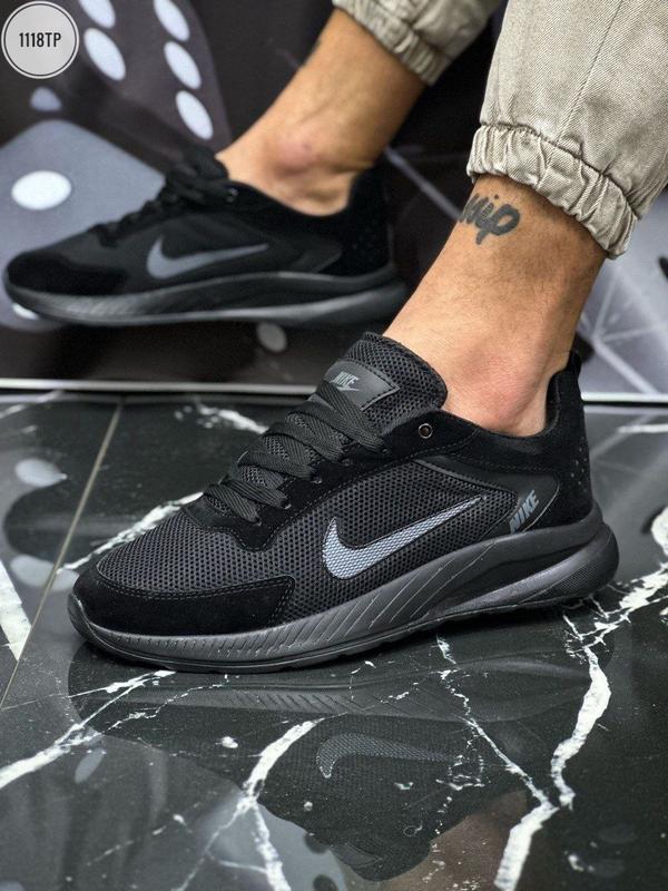 Мужские кросовки nike в чорном цвете, стильные спортивные кросовки на ...