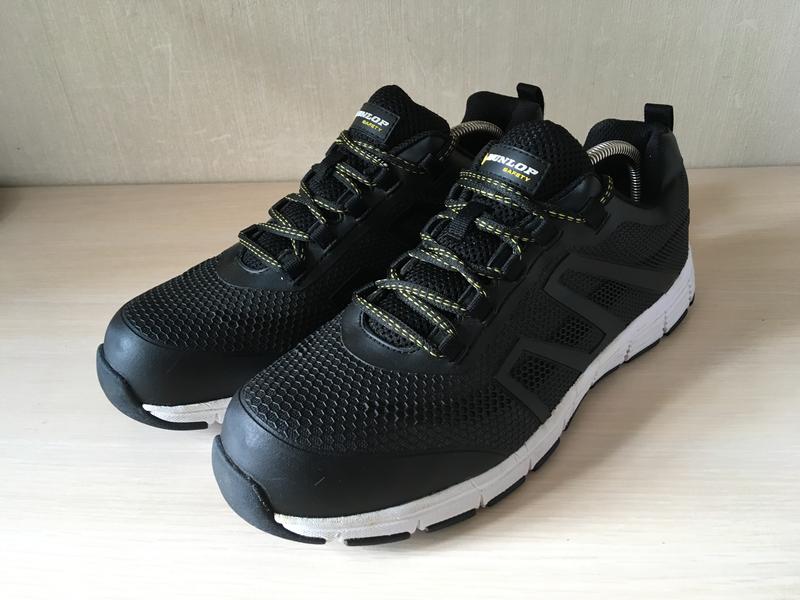 dunlop maine safety shoes