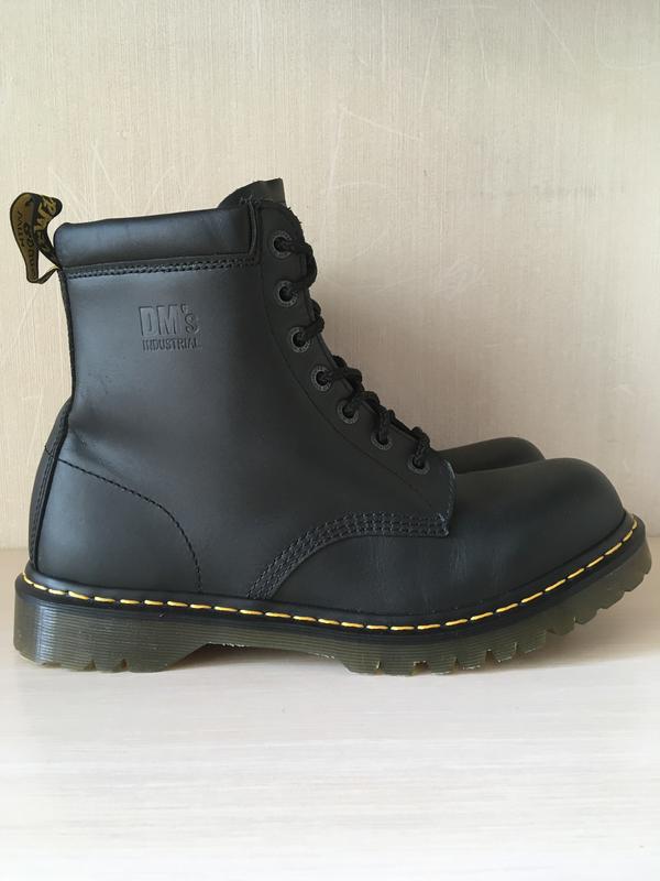 dr martens aw 501