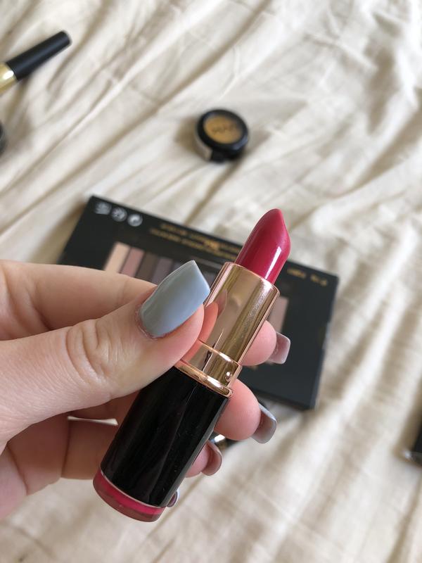 Помада makeup revolution — цена 40 грн в каталоге Помада для губ Купить ...