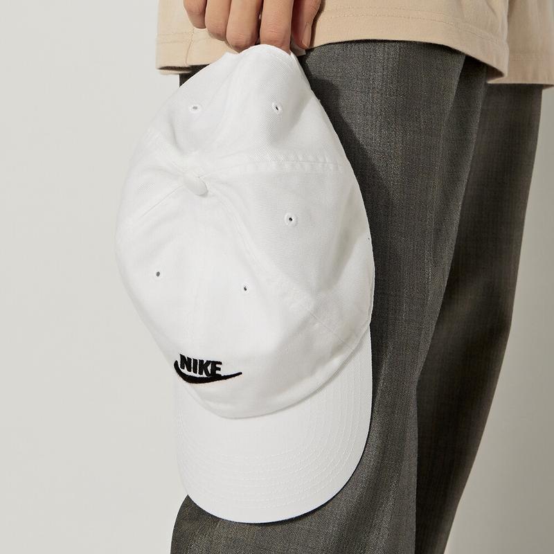 Кепка белая с вышитым логотипом nike 100% хлопок nike u nsw h86 cap ...