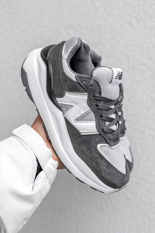 Женские кроссовки new balance 5740 57/40 grey white серые нью беланс ...