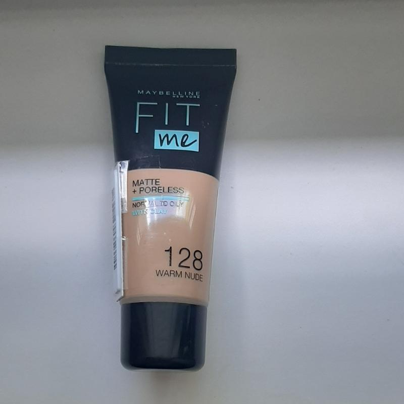 Maybelline fit me матуючий тональний крем — ціна 155 грн у каталозі ...