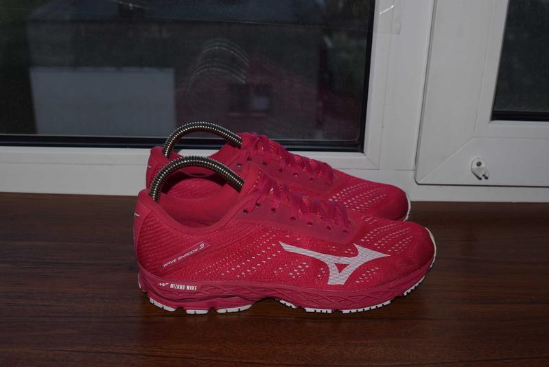 Mizuno wave shadow 3 женские беговые кроссовки мизуно — цена 1300 грн в ...
